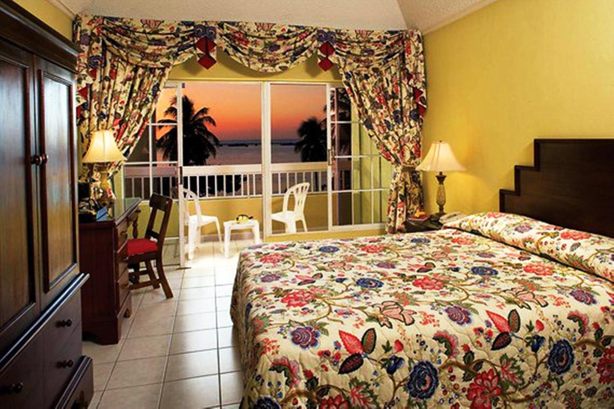 Rooms On The Beach Ocho Rios Exterior foto