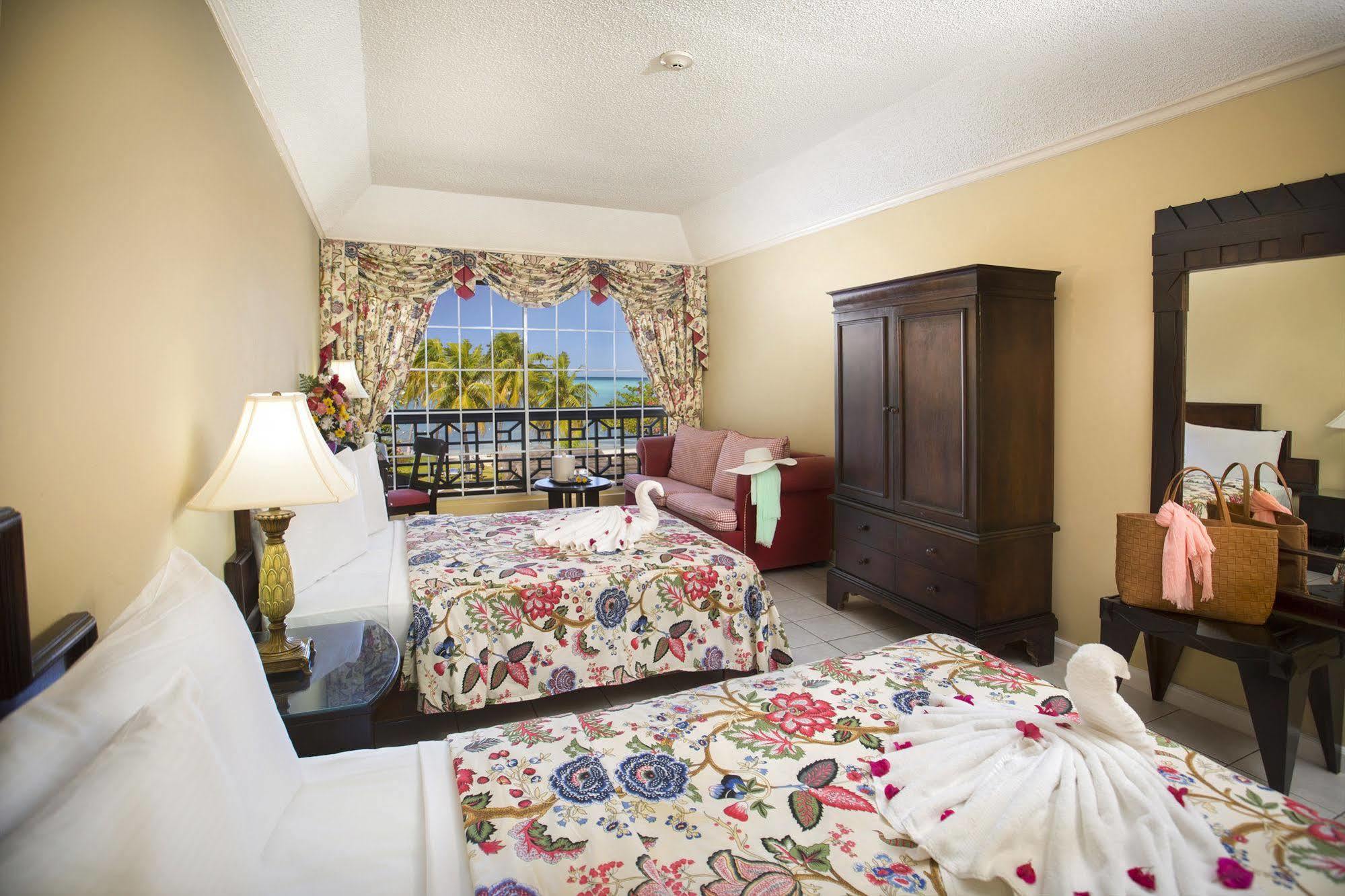 Rooms On The Beach Ocho Rios Exterior foto